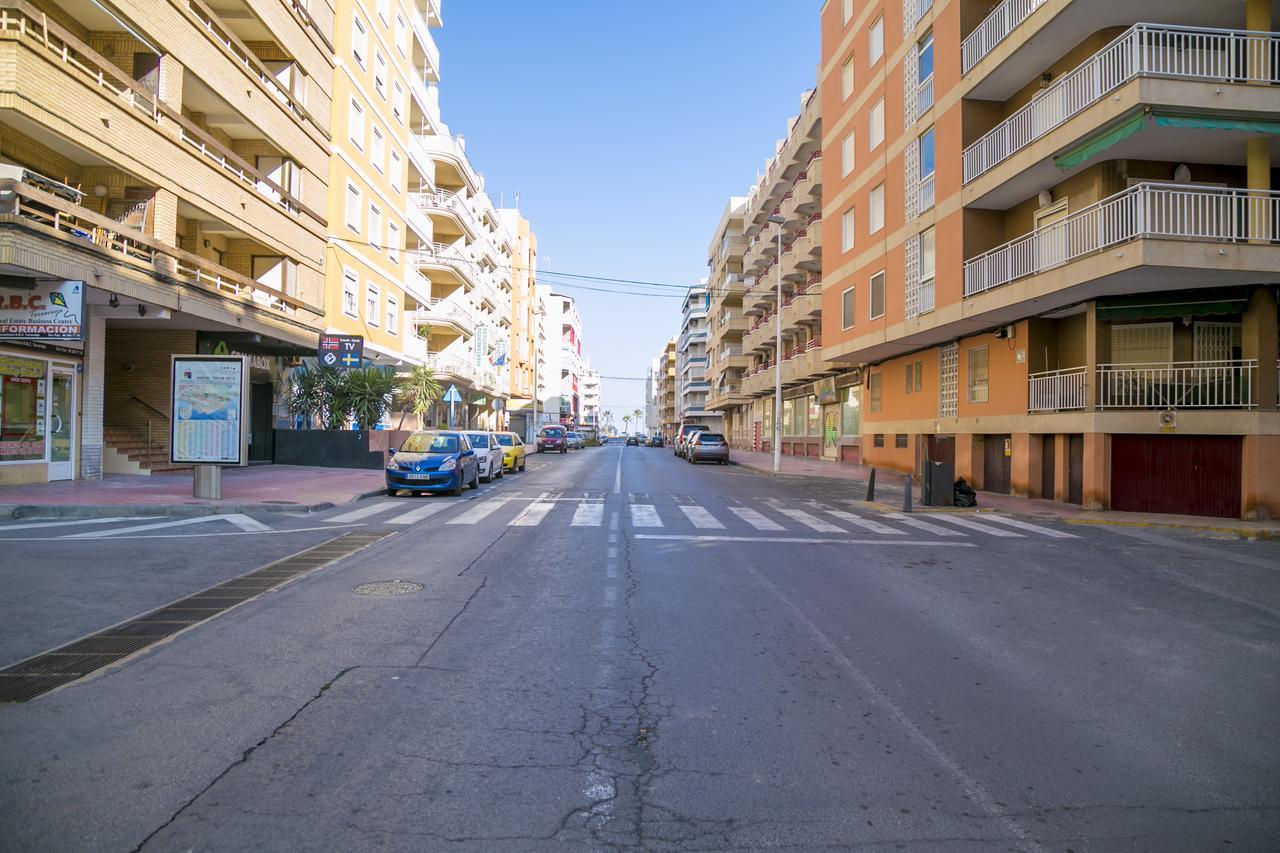Homely Apartments Playa Del Cura Torrevieja Exteriör bild